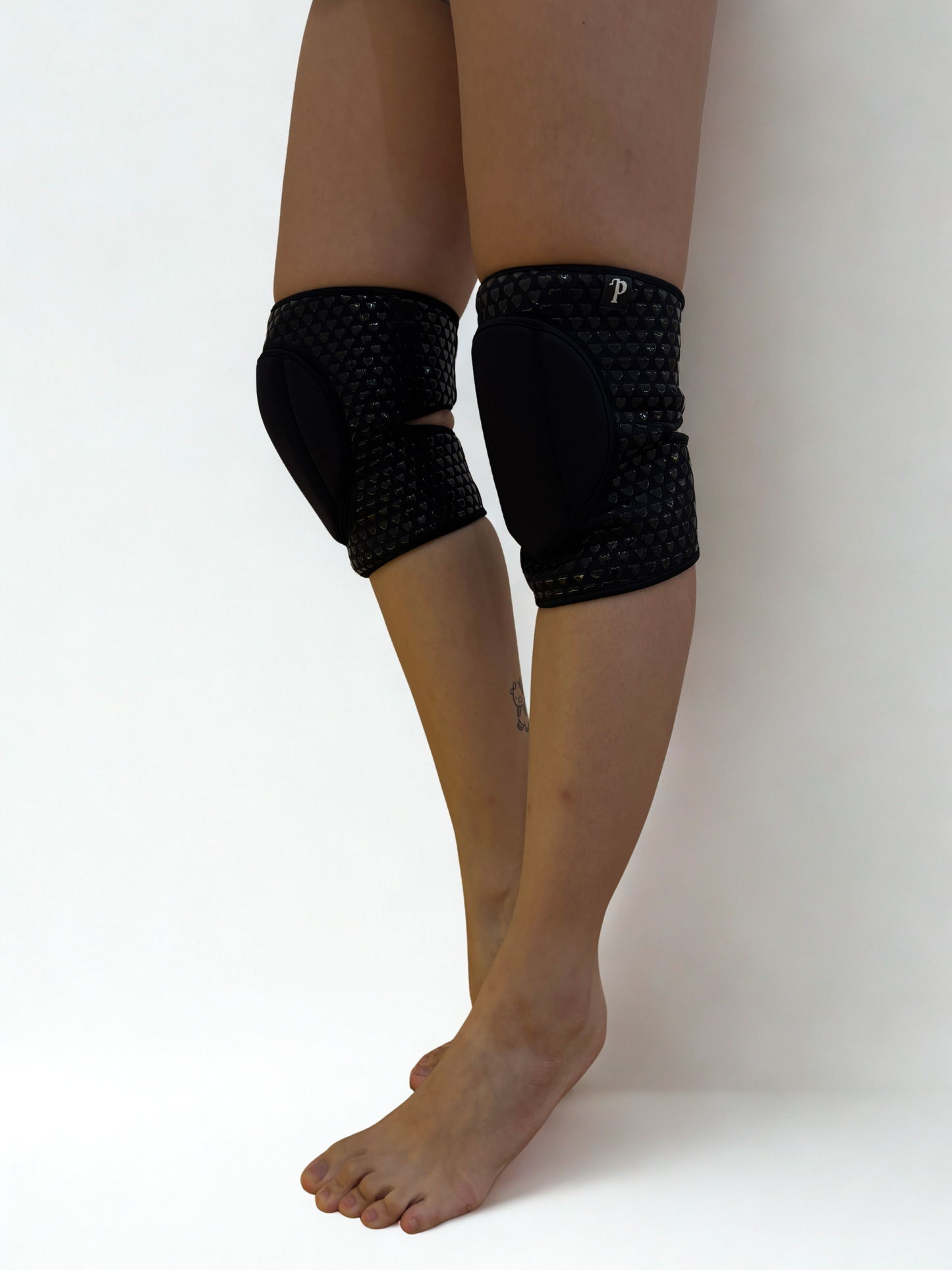 LUXE Grippy Kneepads