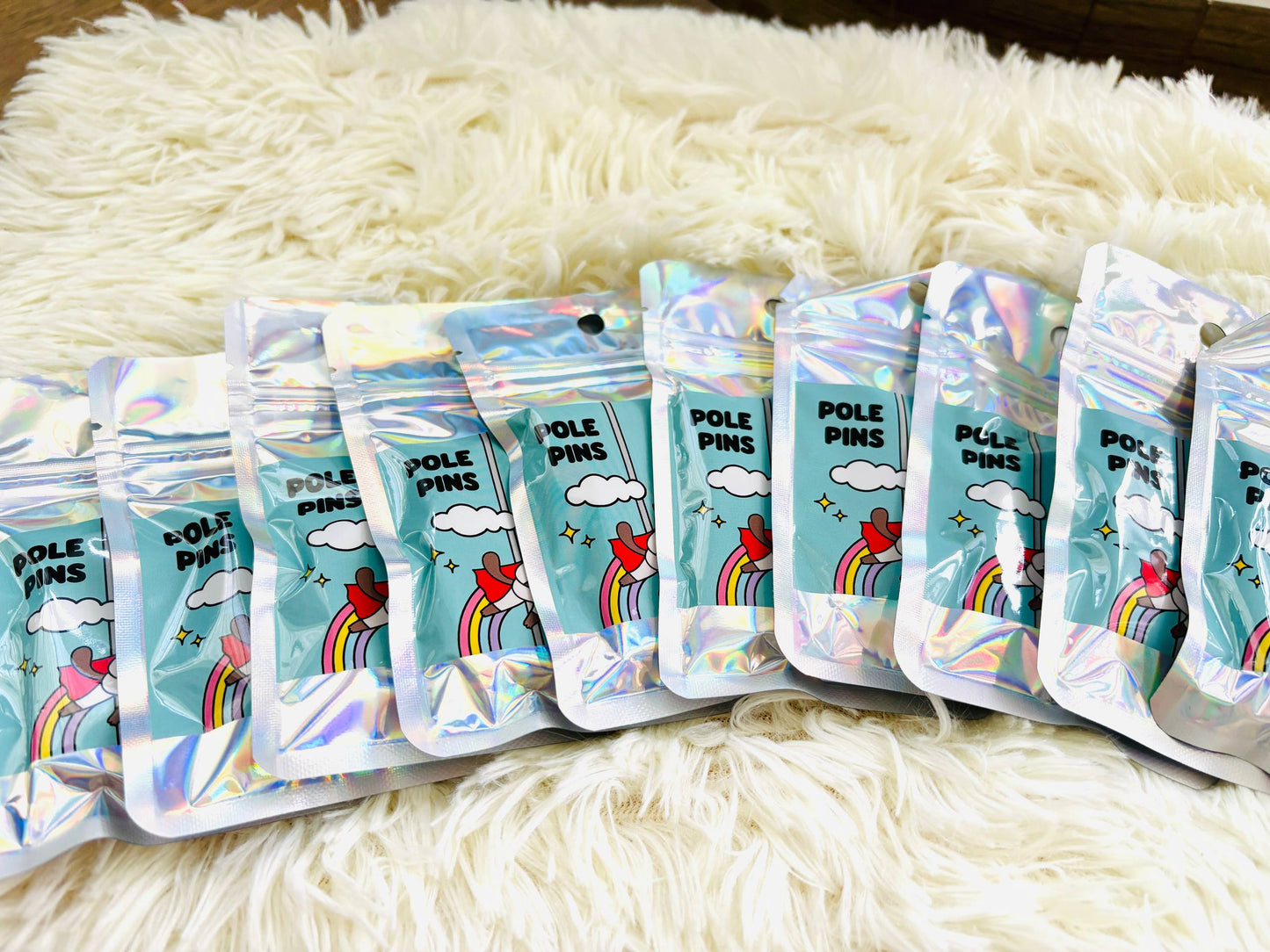 [PO  - pickup during 22/11 launch event] Blind Box Pole Pins